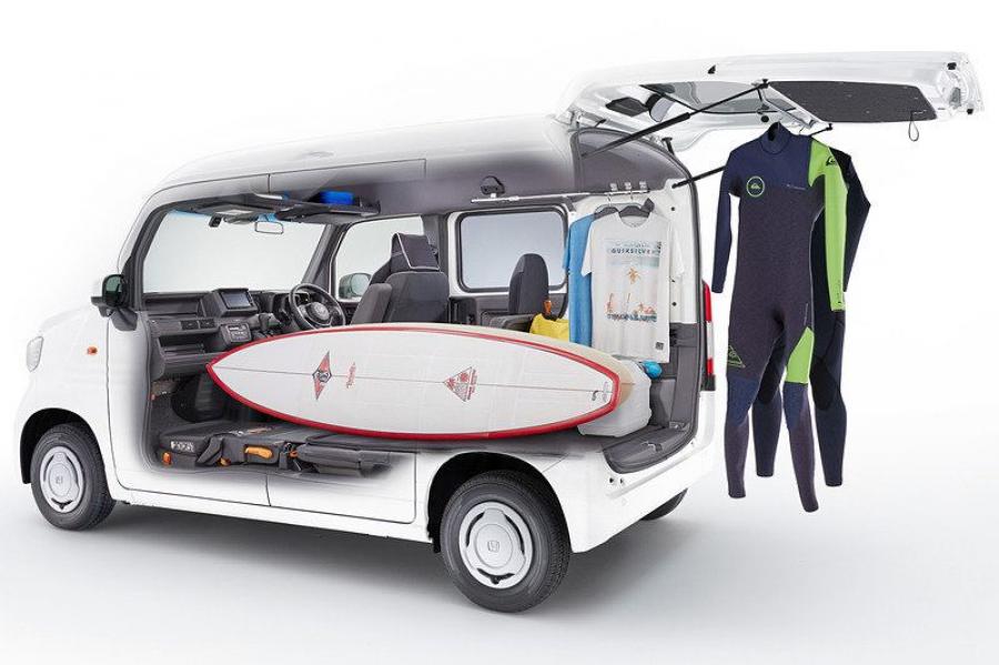 Интерьер Honda N-Van by Mugen 2018 года  (фото 32 из 45)